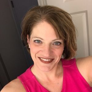 Meet your Posher, Gina